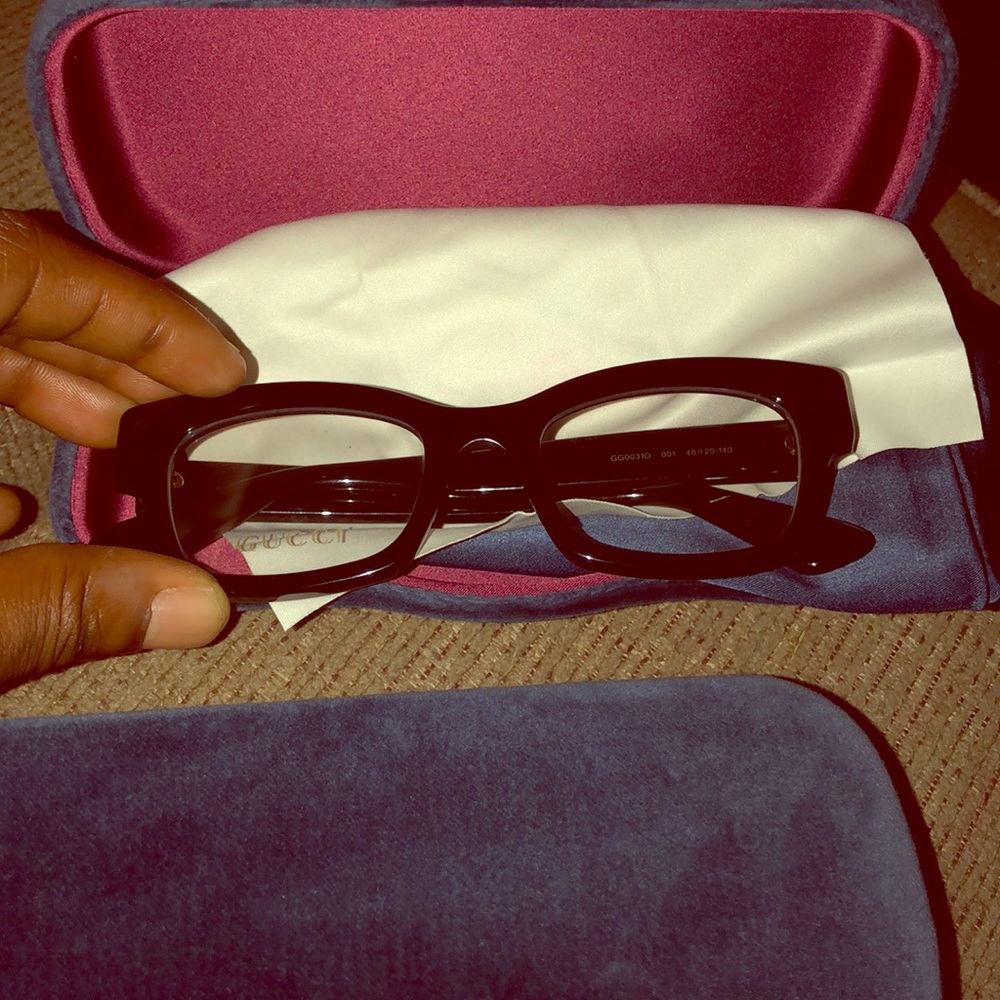 Gucci glasses - Picture 1 of 3